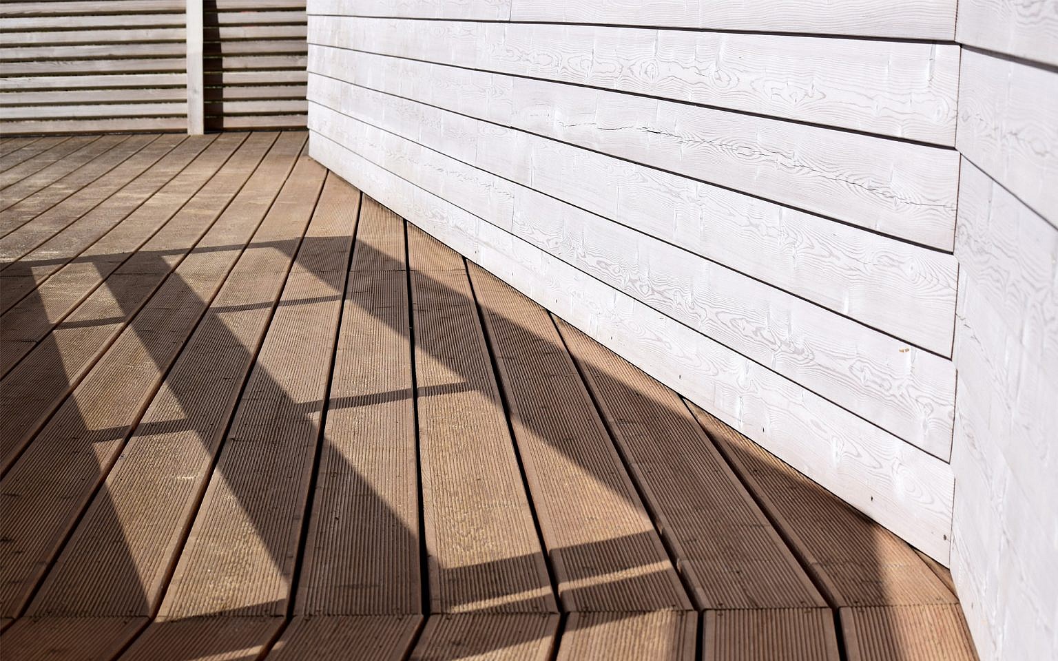 The Best Wood For Decks To Bring Your Ideal Outdoor Space To Life Gessato   The Best Wood For Decks 16 1536x960 