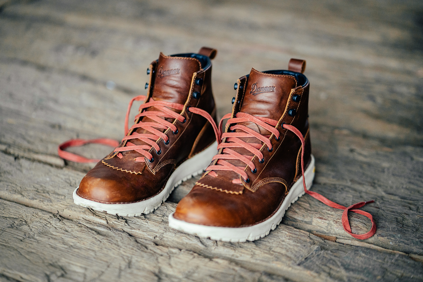 Danner s Heritage Inspired Logger 917 Boot Gessato