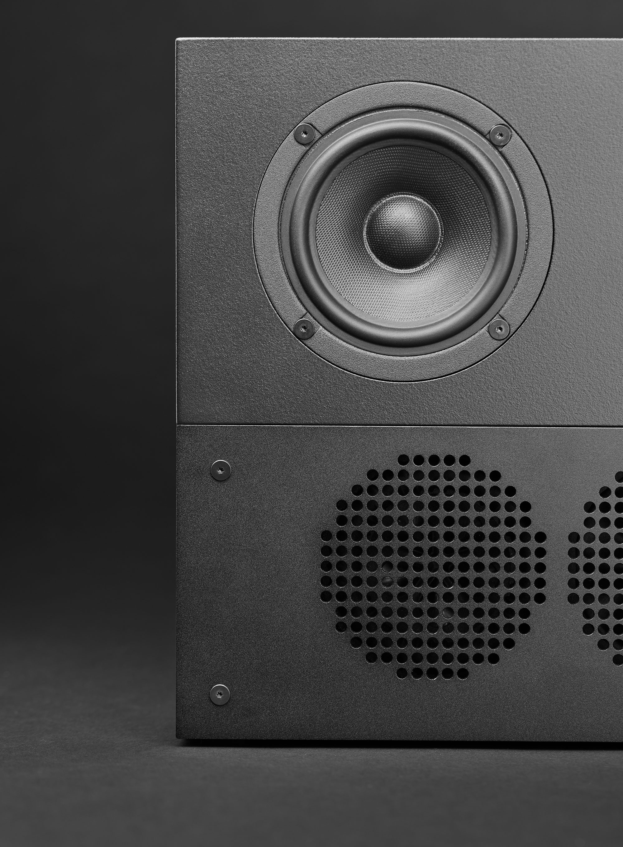 The Nocs Mini by Daniel Alm: Redefining the Compact Speaker Landscape - Gessato