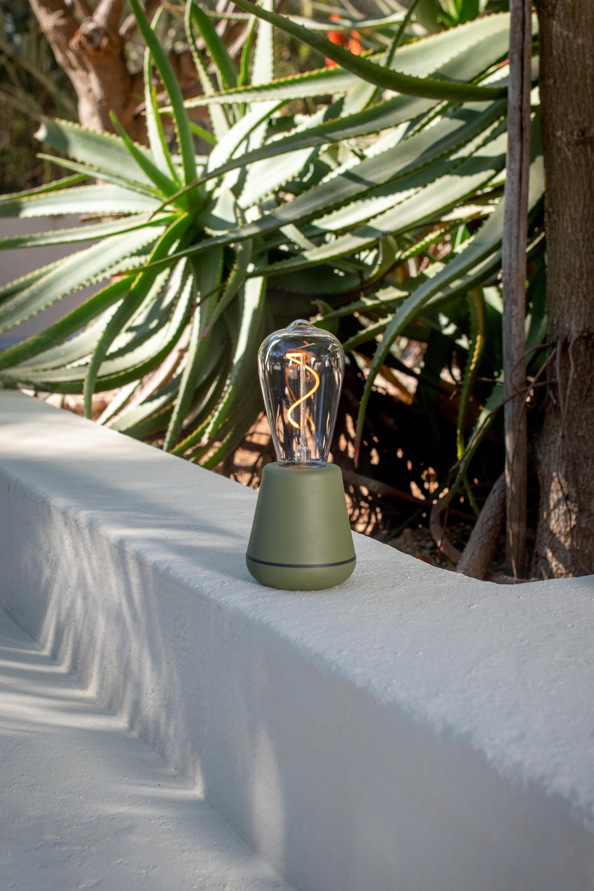 The Humble Collection of Portable, Waterproof Lamps - Gessato