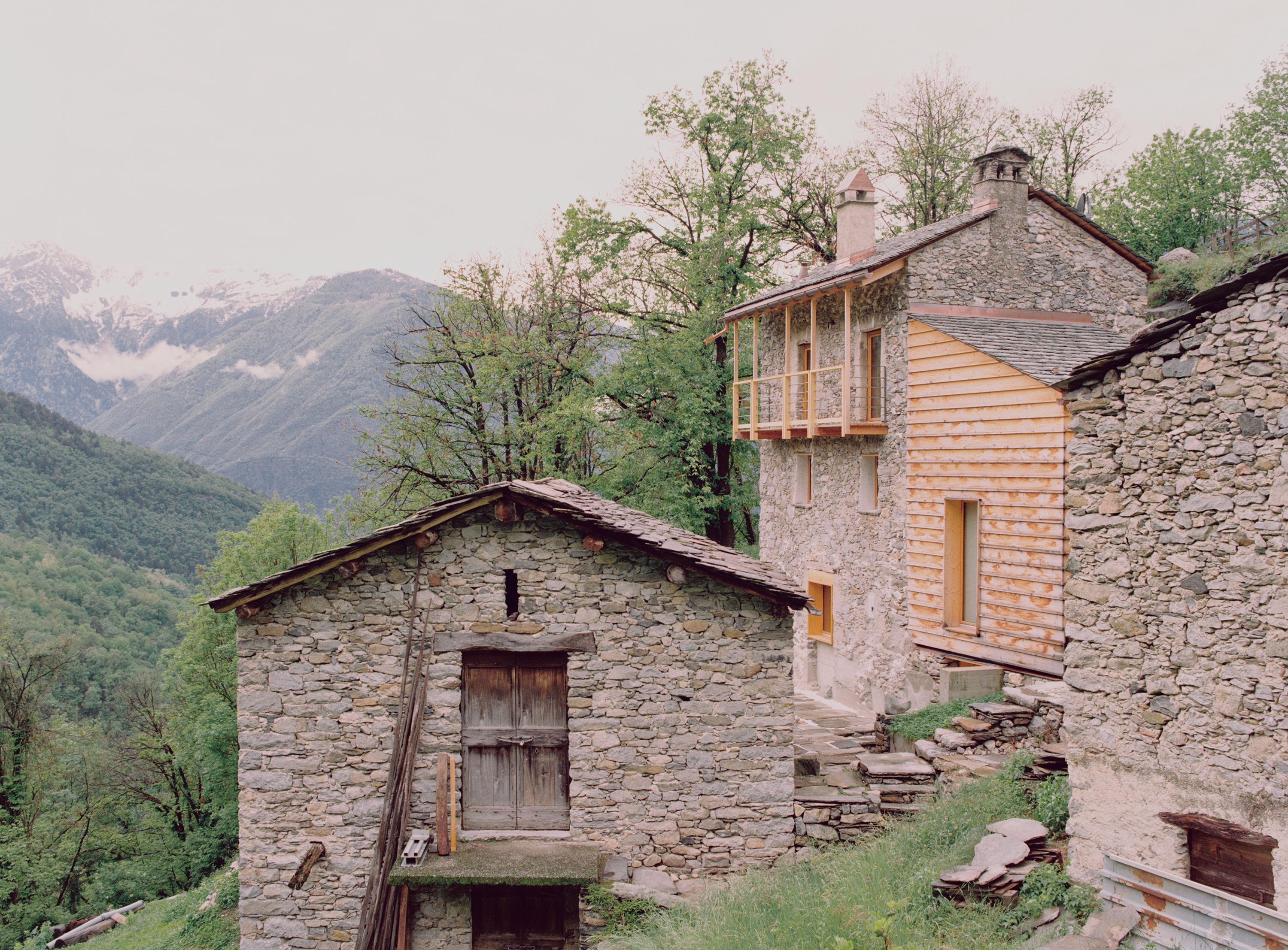 House in Lottano - Gessato