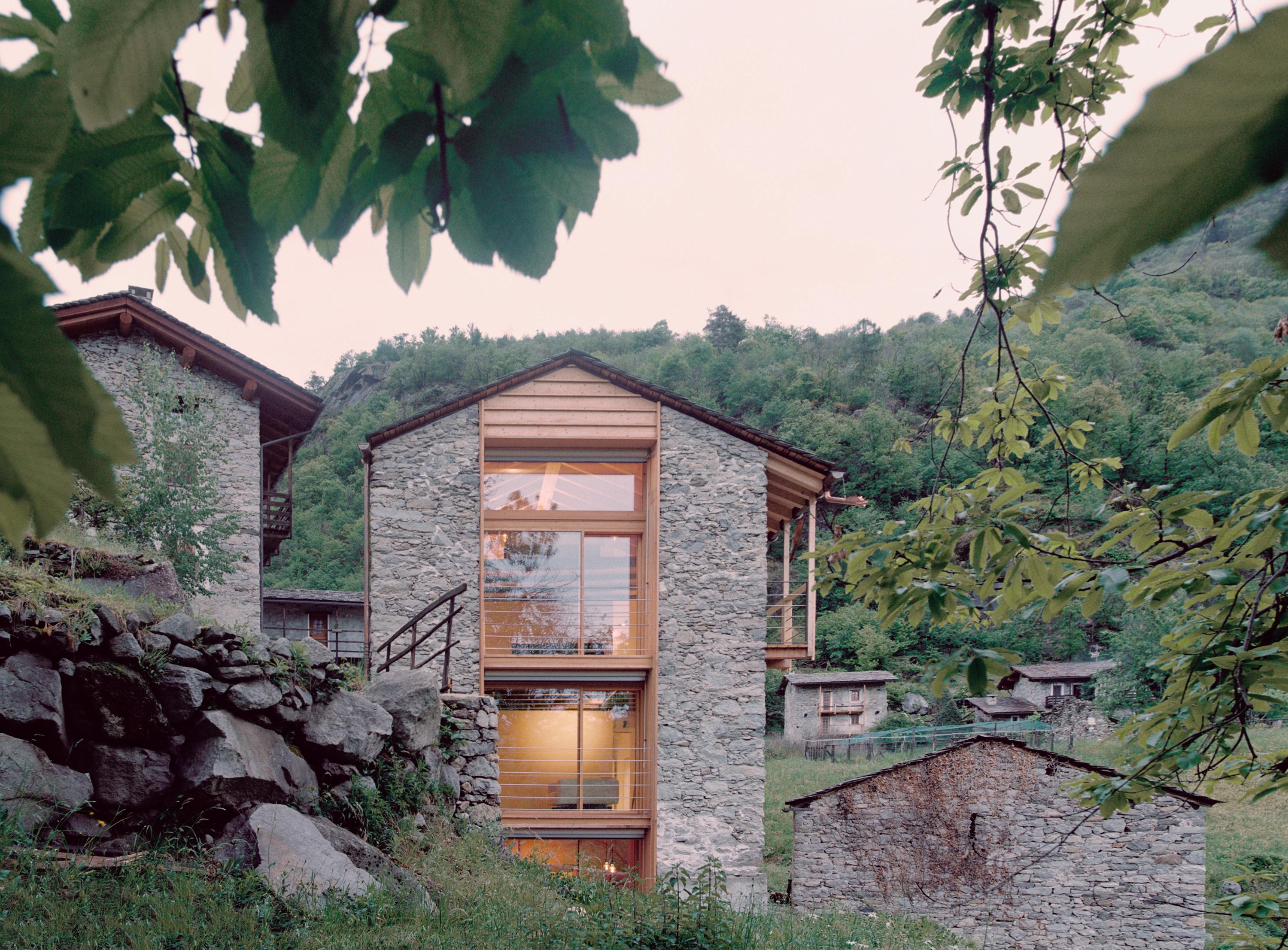 House in Lottano - Gessato