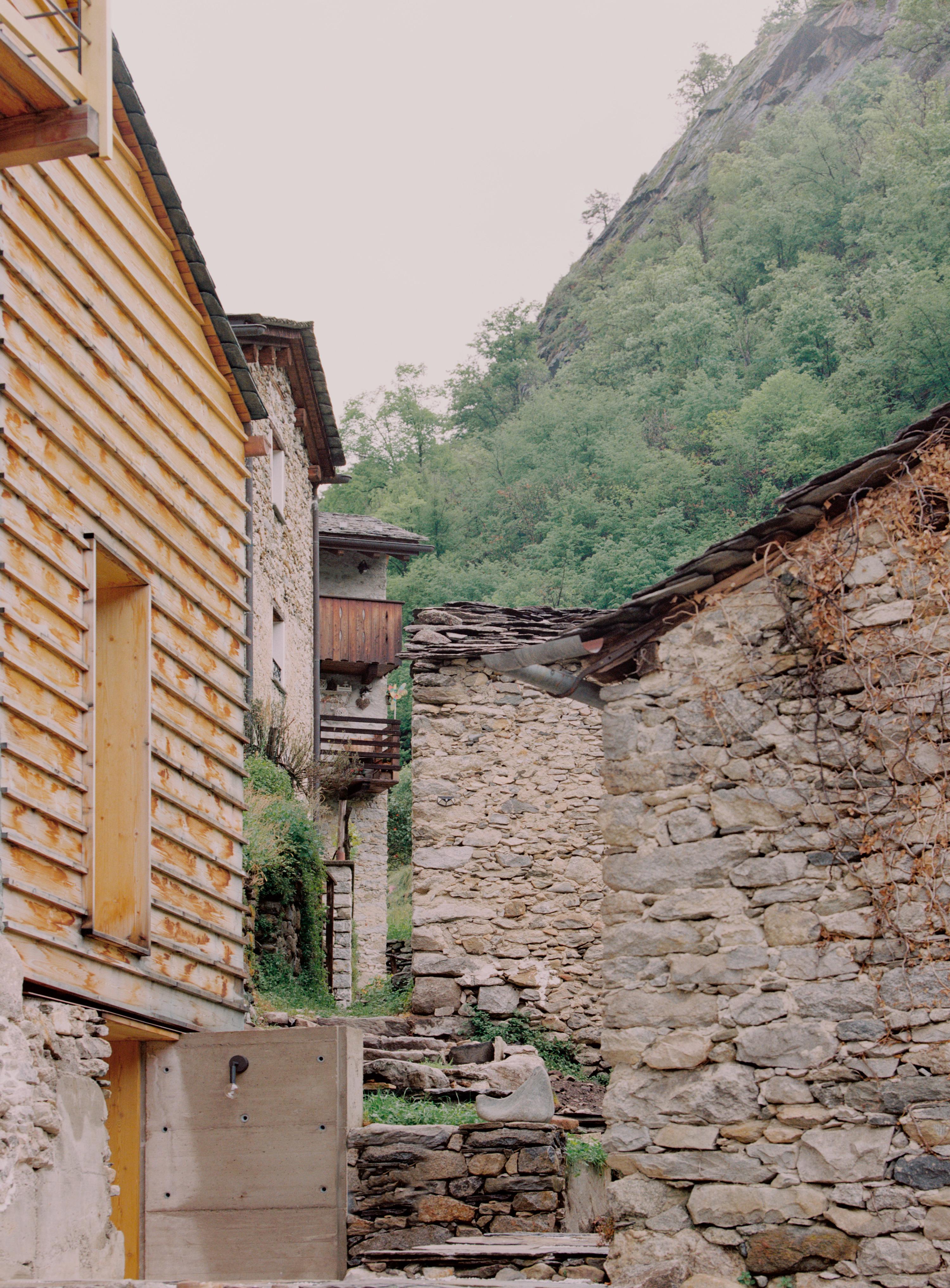 House in Lottano - Gessato