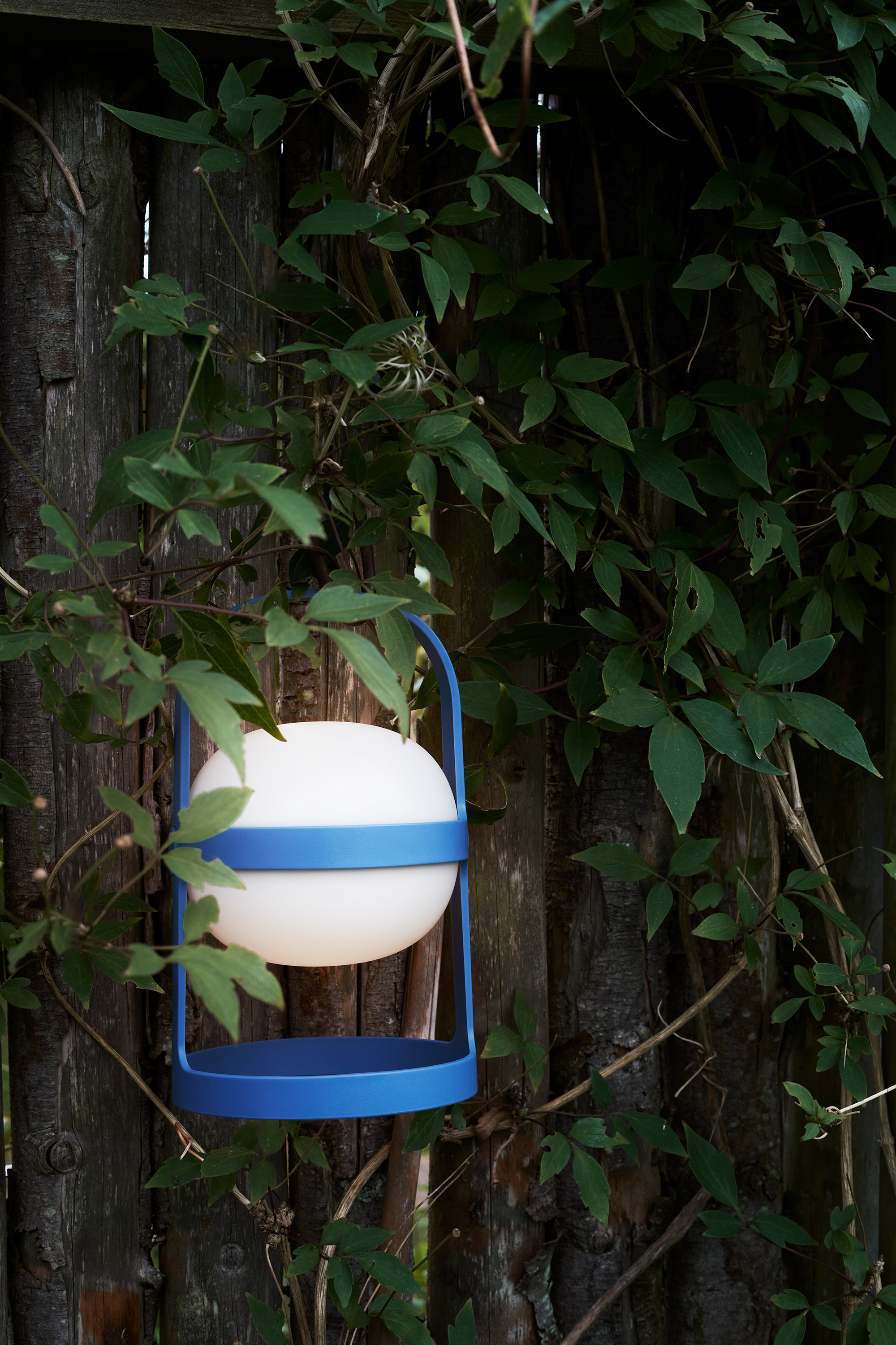 Introducing the Rosendahl Soft Spot Solar Lanterns - Gessato