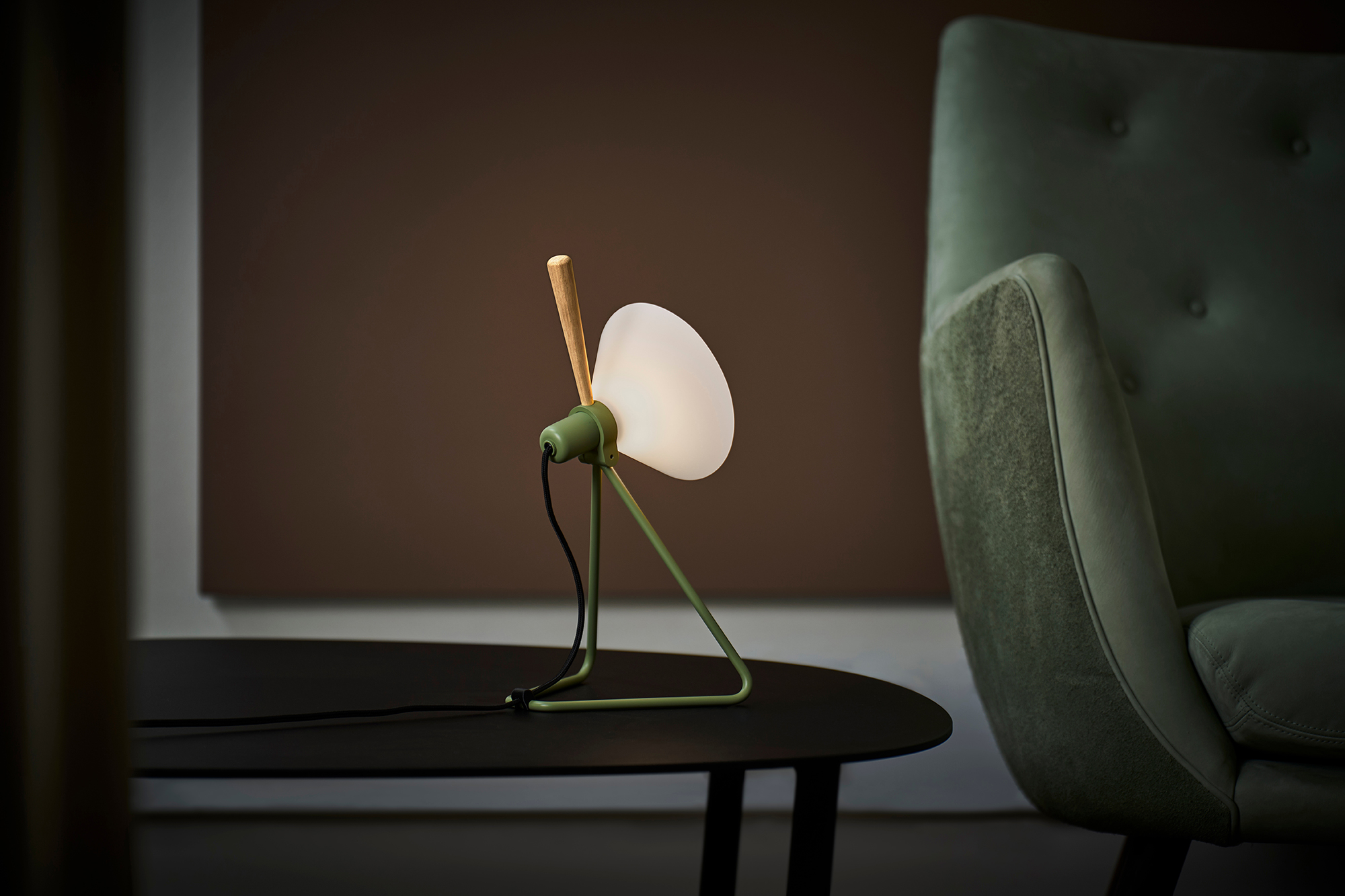 Le Klint’s Versatile Spot Wall/Table Lamp - Gessato