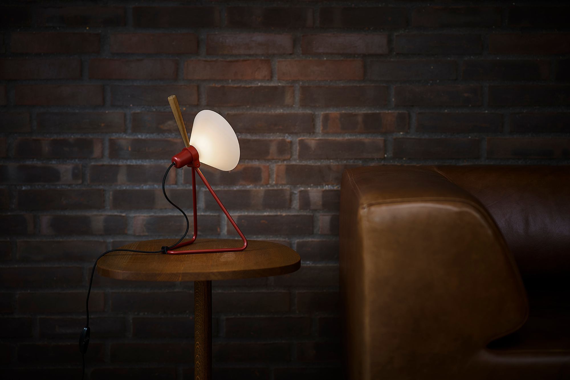 Le Klint’s Versatile Spot Wall/Table Lamp - Gessato