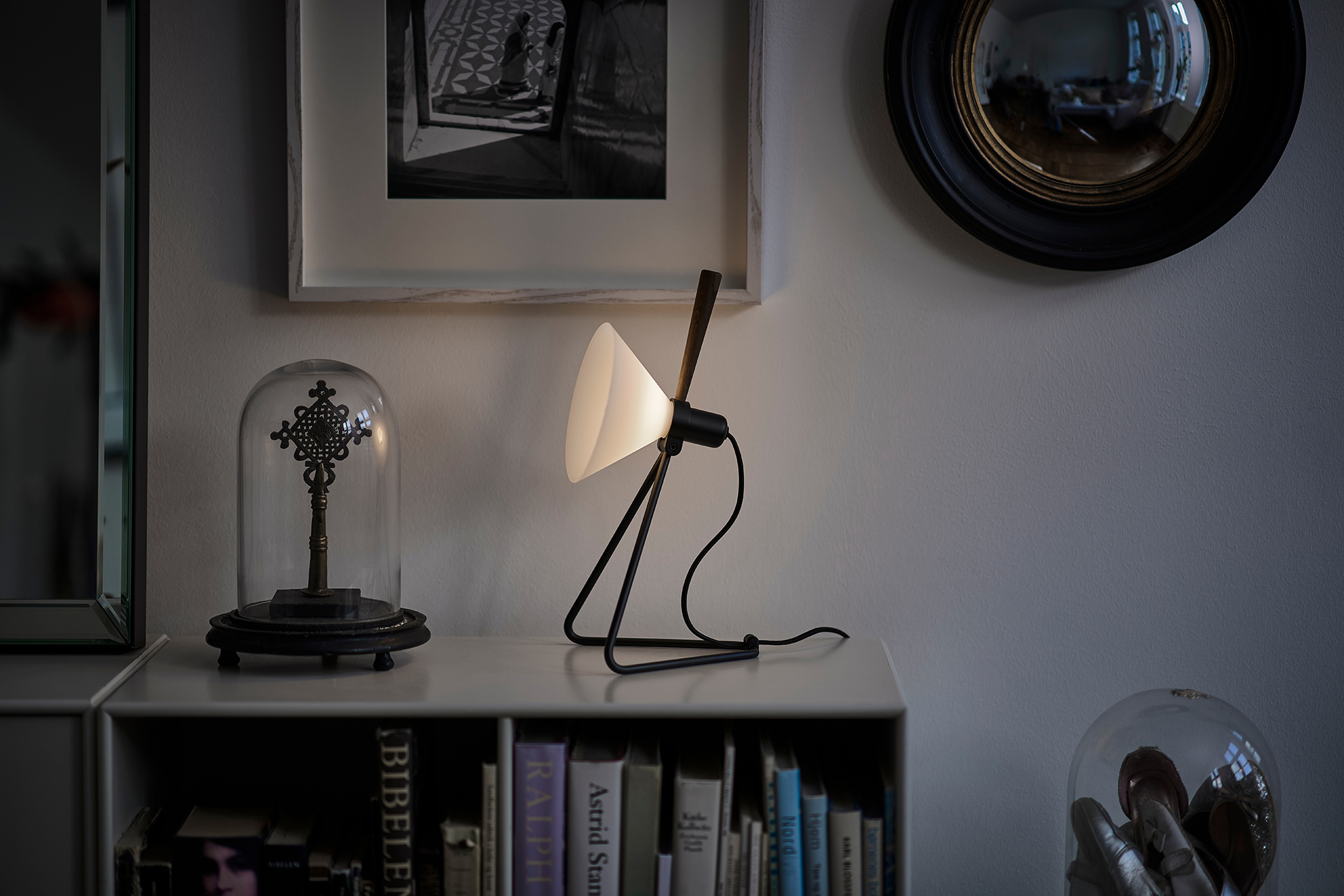 Le Klint’s Versatile Spot Wall/Table Lamp - Gessato