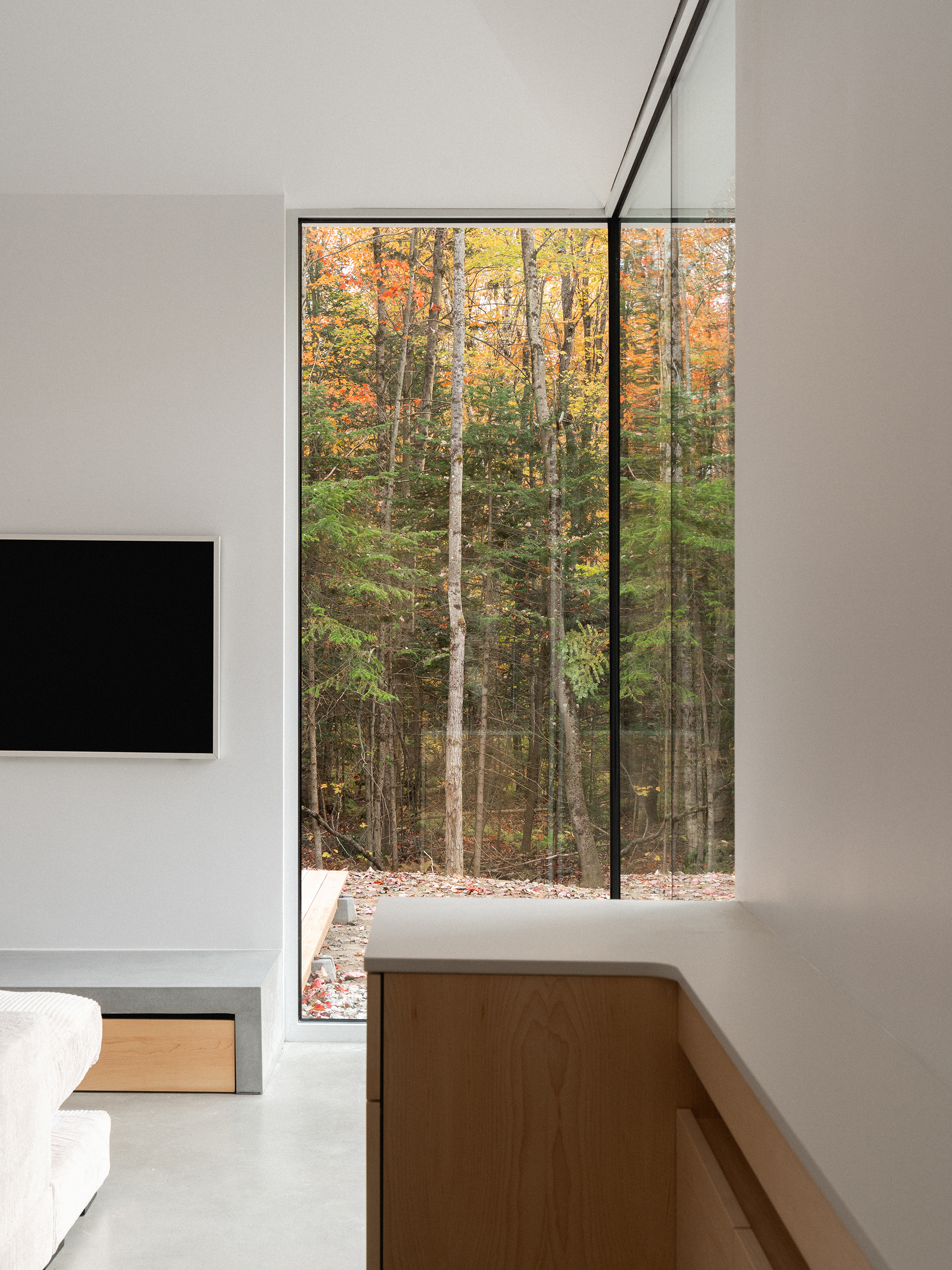 Selenite, A Forest Chalet Designed for Quiet Relaxation - Gessato