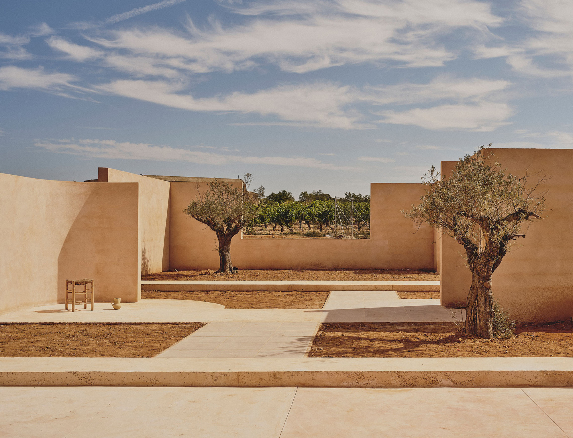 A 1930s Winery Converted into a Modern-Rustic Home - Gessato