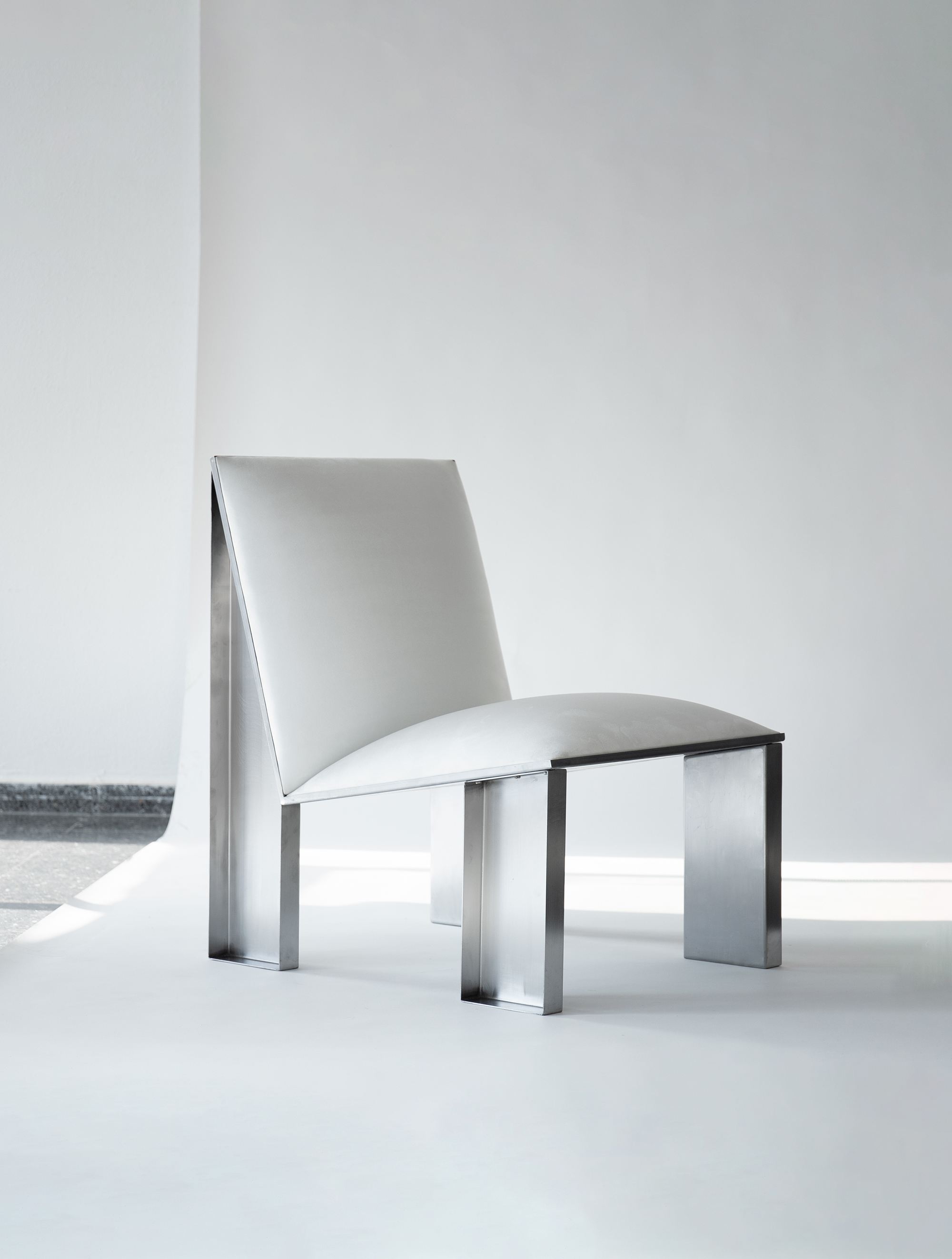 The Ele Armchair - Gessato