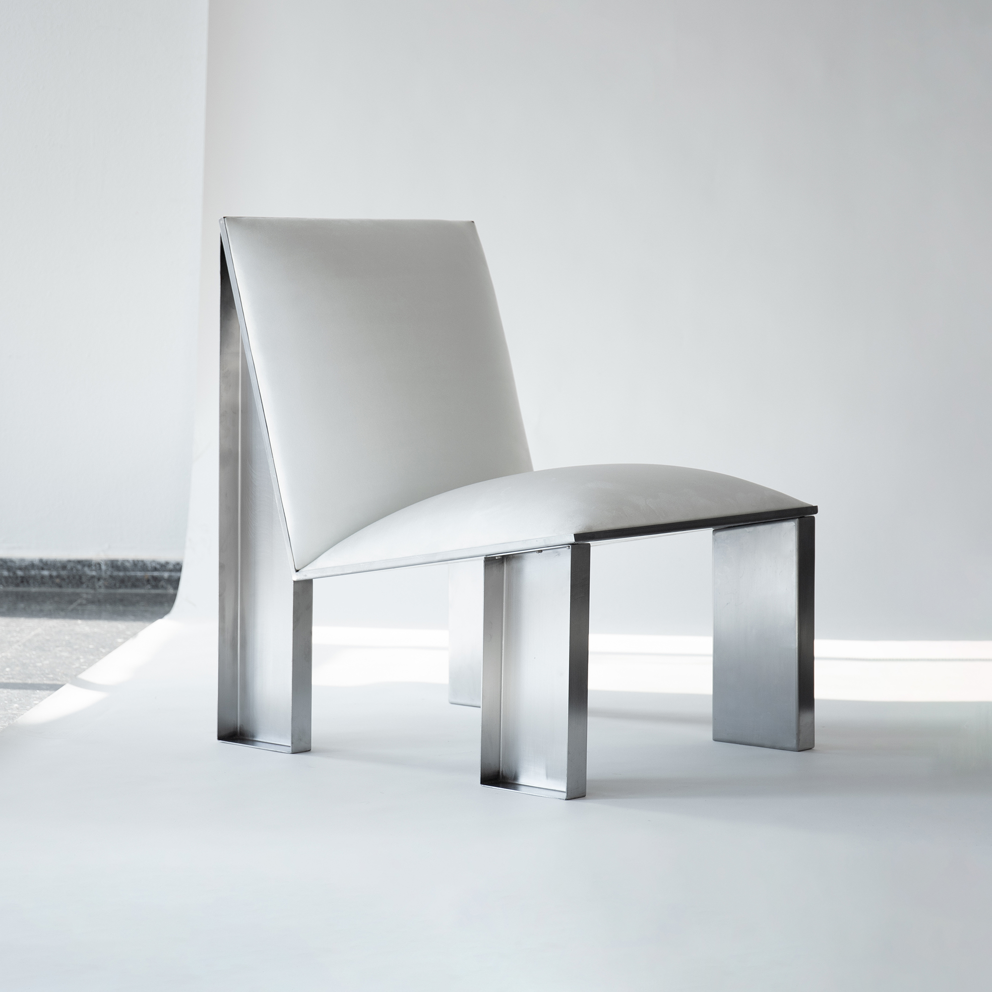 The Ele Armchair - Gessato