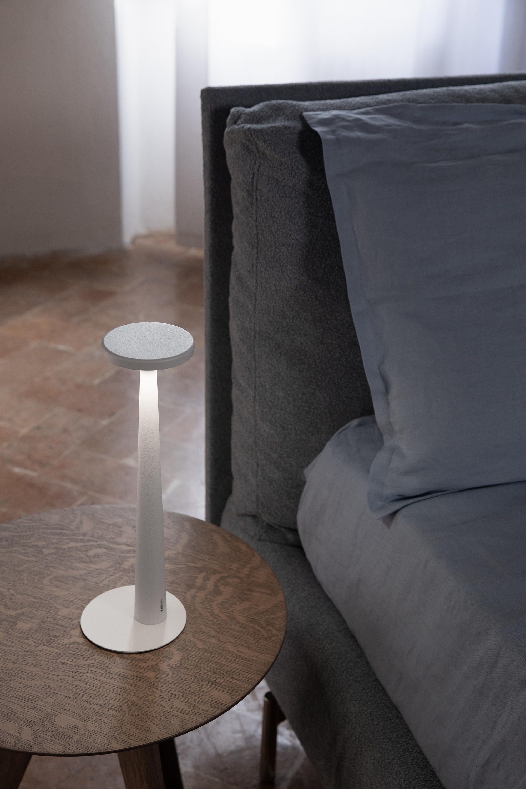 The Papiria Rechargeable Table Lamp - Gessato