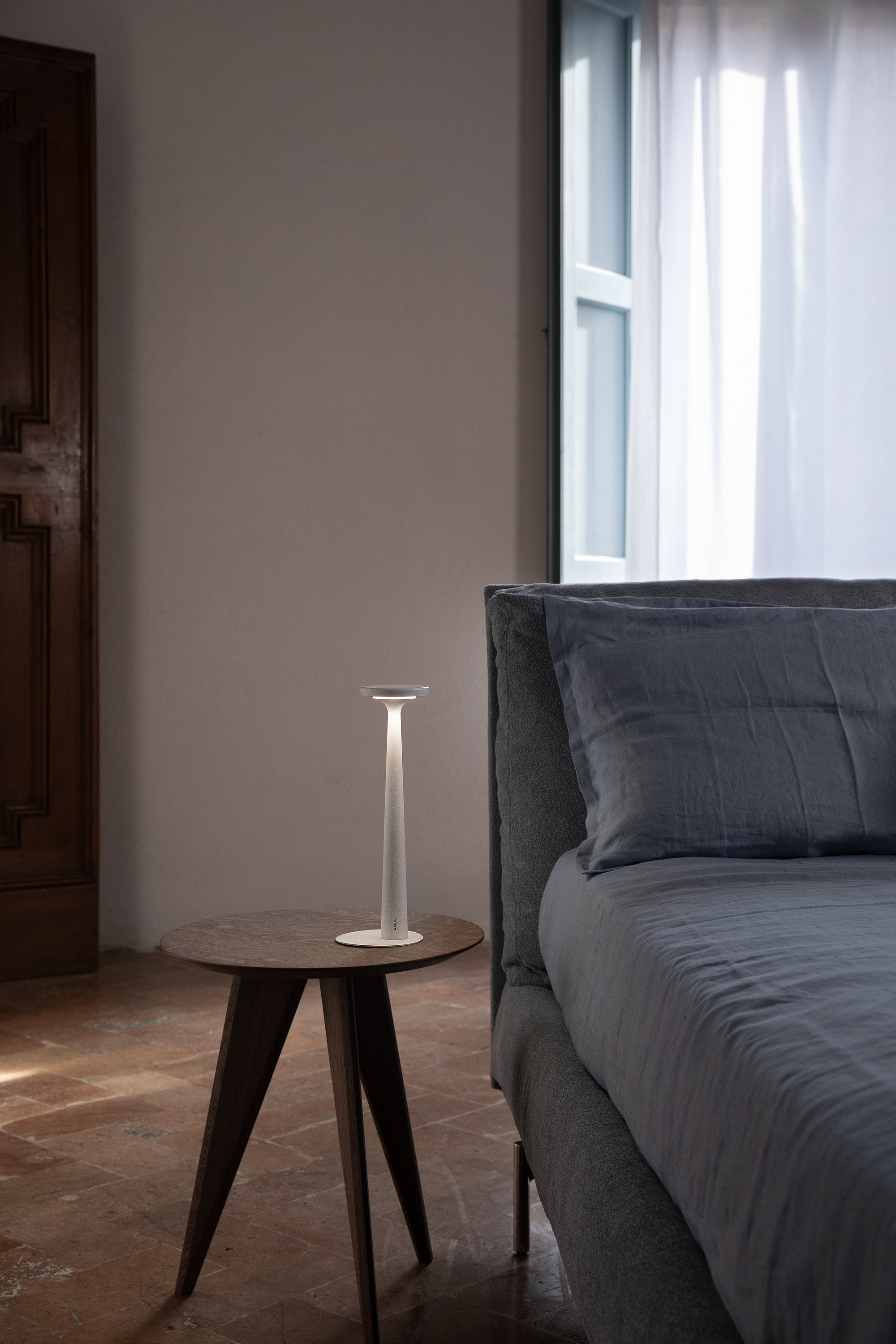 The Papiria Rechargeable Table Lamp - Gessato