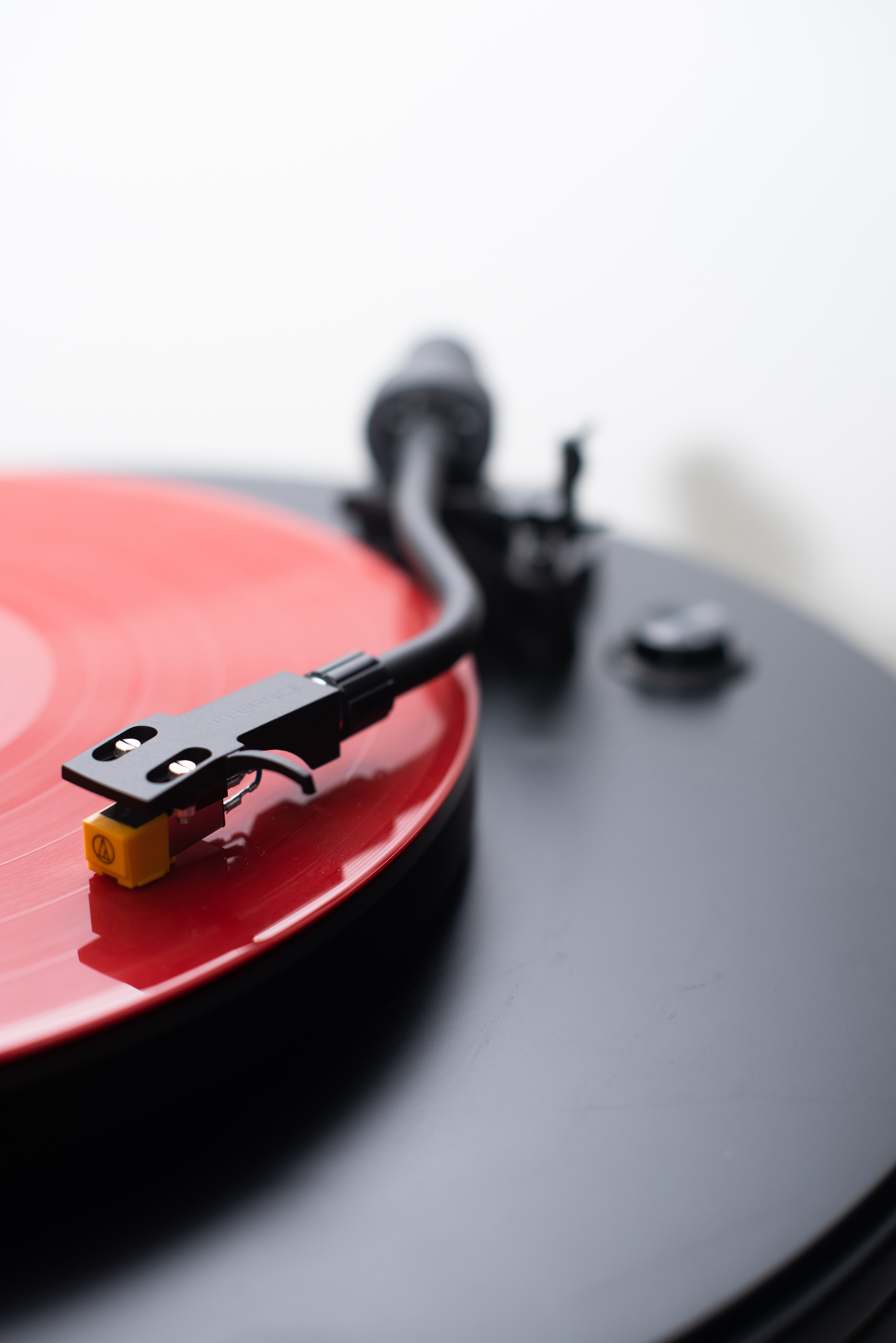 Turntable by Amunì Studio - Gessato